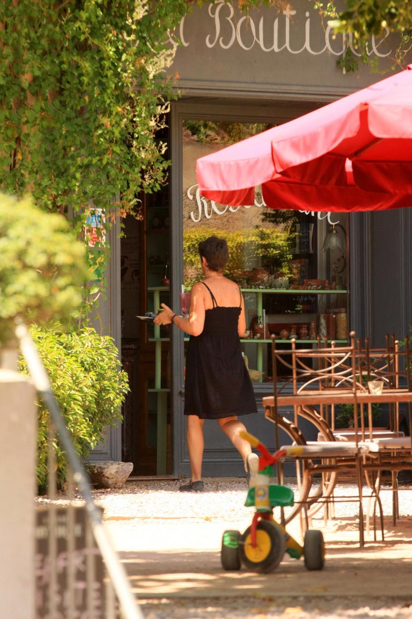 Logis Hotel - Restaurant La Marbrerie Caunes-Minervois ภายนอก รูปภาพ