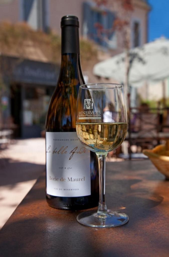 Logis Hotel - Restaurant La Marbrerie Caunes-Minervois ภายนอก รูปภาพ