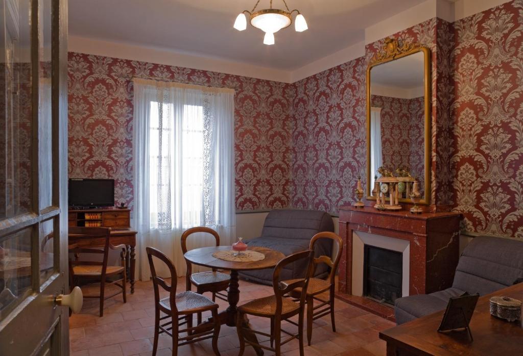 Logis Hotel - Restaurant La Marbrerie Caunes-Minervois ห้อง รูปภาพ