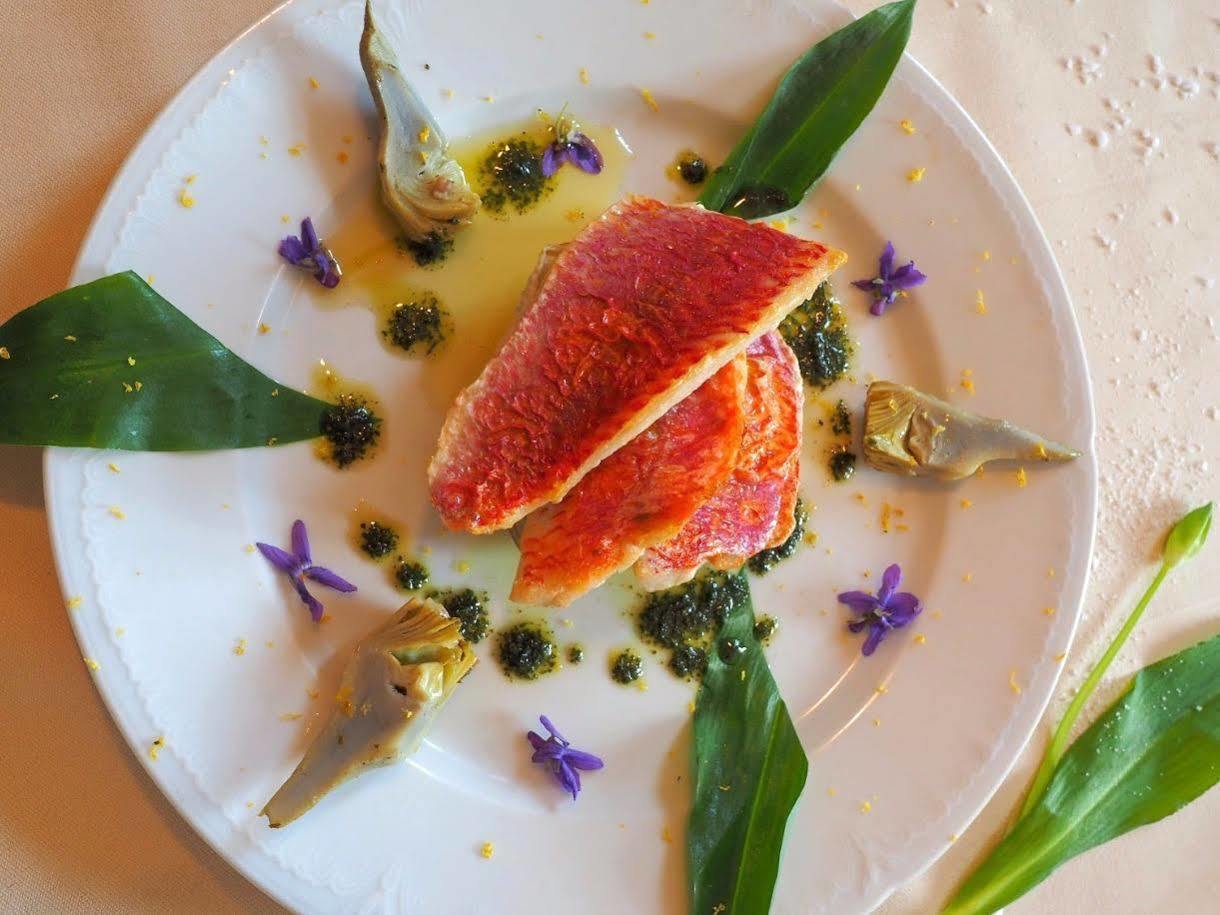 Logis Hotel - Restaurant La Marbrerie Caunes-Minervois ภายนอก รูปภาพ