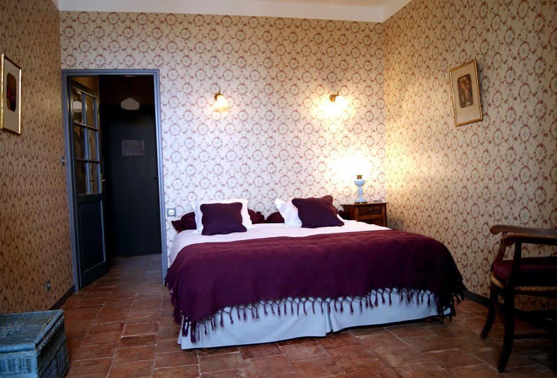 Logis Hotel - Restaurant La Marbrerie Caunes-Minervois ภายนอก รูปภาพ